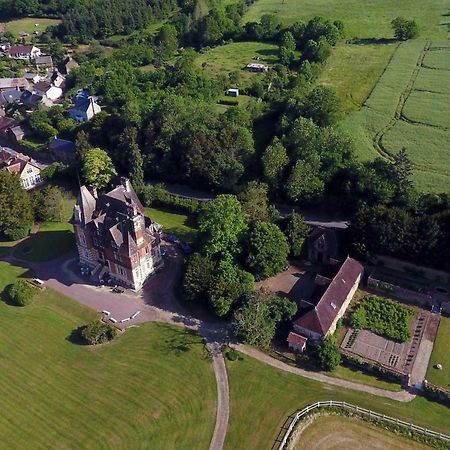 Le Manoir De Benedicte B&B Cahan Exterior photo